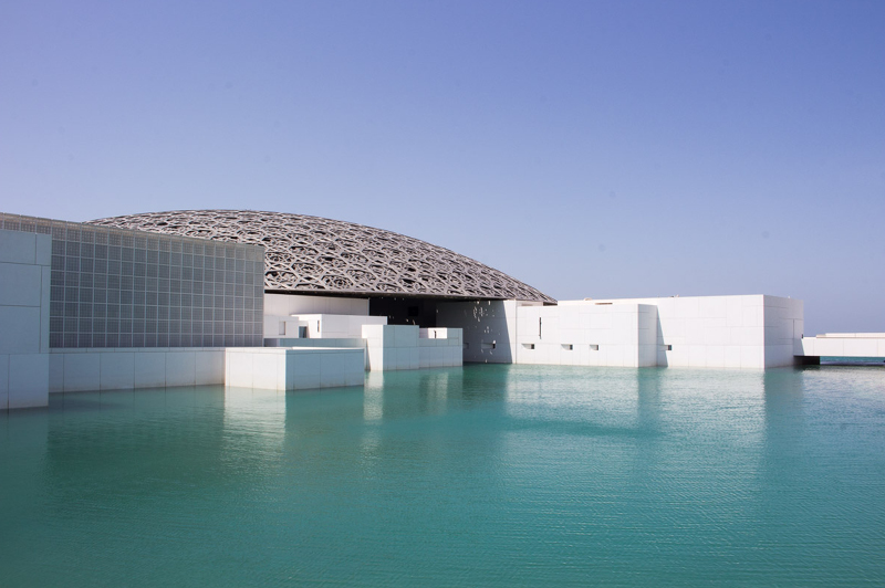 The Louvre Abu Dhabi photographed by James Taylor (Instagram - @jimmytayles)