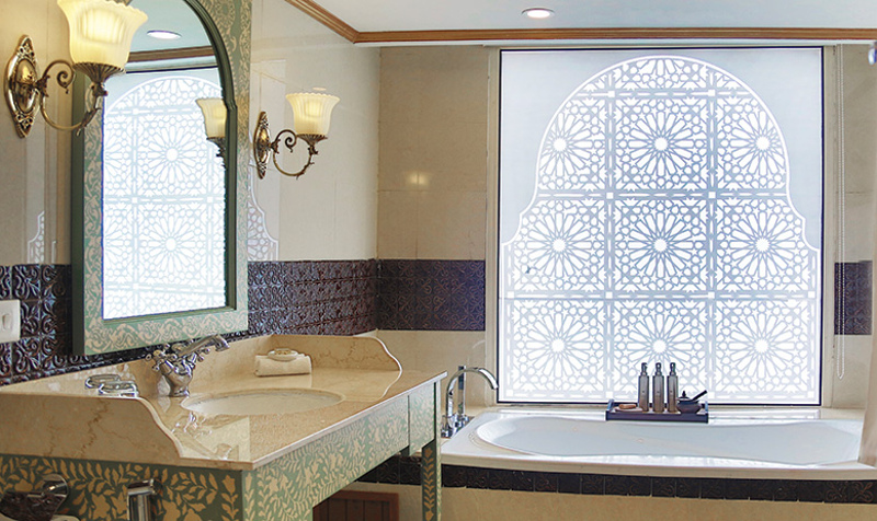 The gorgeous bathrooms of RV Voyager's Maharaja Suites