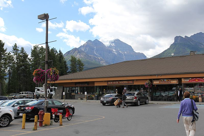 Lake Louise Village