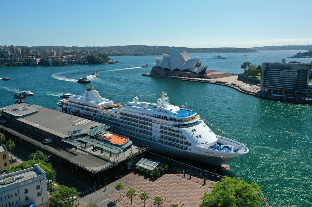 Silver Shadow in Sydney Harbour