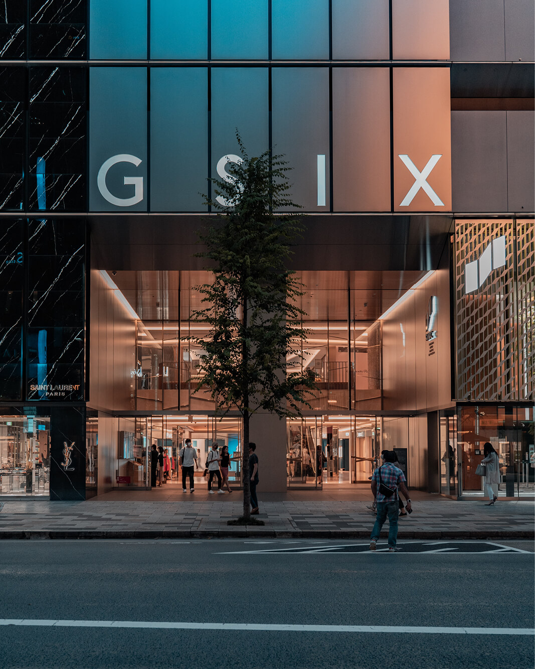 GINZA SIX