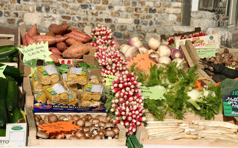 Fresh ingredients in a local French market. Image courtesy of Uniworld. 