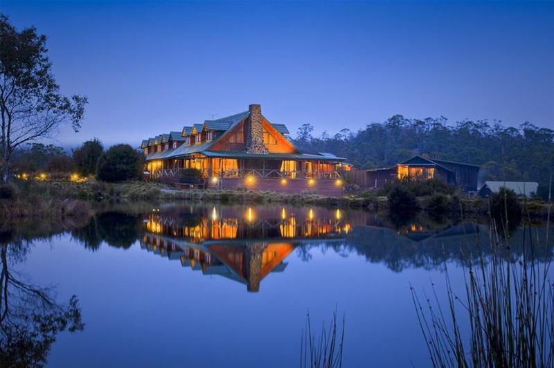The main Lodge building at dusk surrounded by the wilderness. Image: Mantra Group