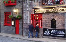 Historic London Pub feature