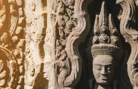 Angkor Wat apsara
