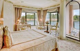 A gorgeous suite at the Belmond Hotel Cipriani in Venice